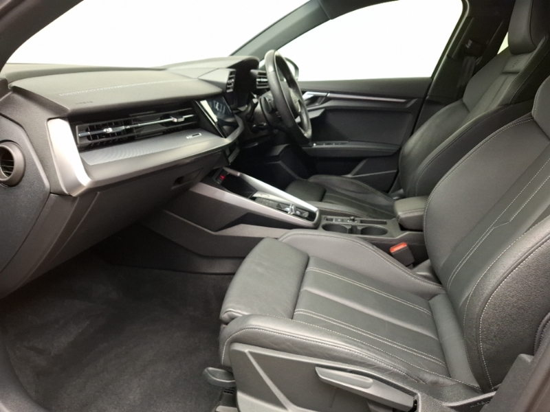 Audi A3 30 Tfsi S Line S Tronic SC23TFU Grey #5