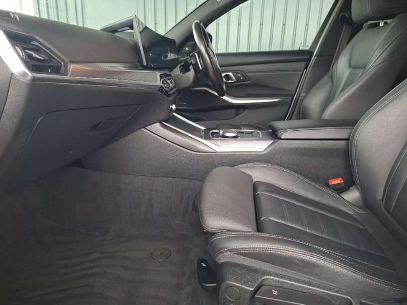 BMW 3 Series 320I M Sport Step YK24TUA White #5