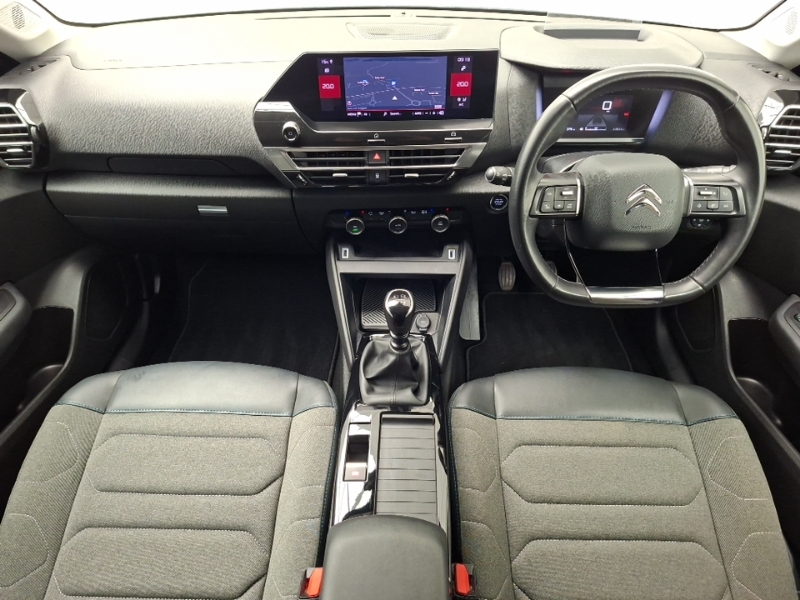 Citroen C4 1.2 Puretech 130 Shine SA21MPR White #3