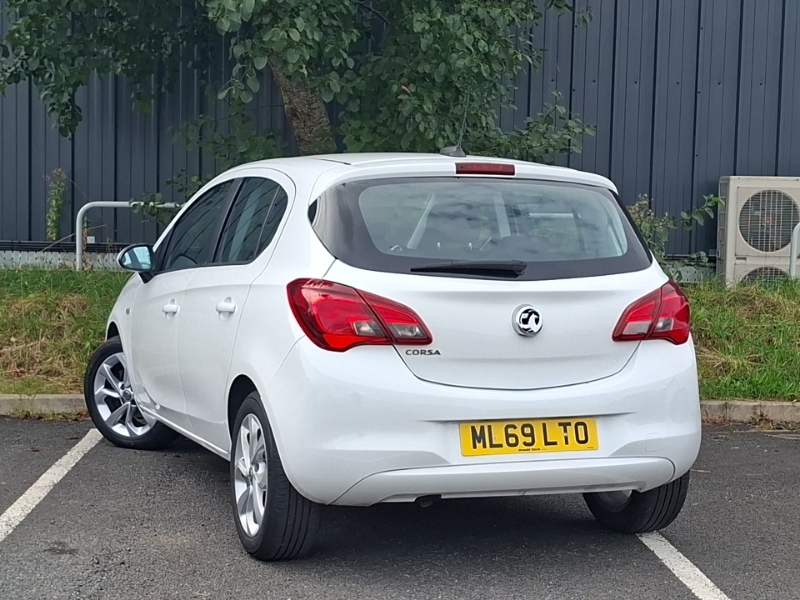 Vauxhall Corsa 1.4 Energy Ac ML69LTO White #2