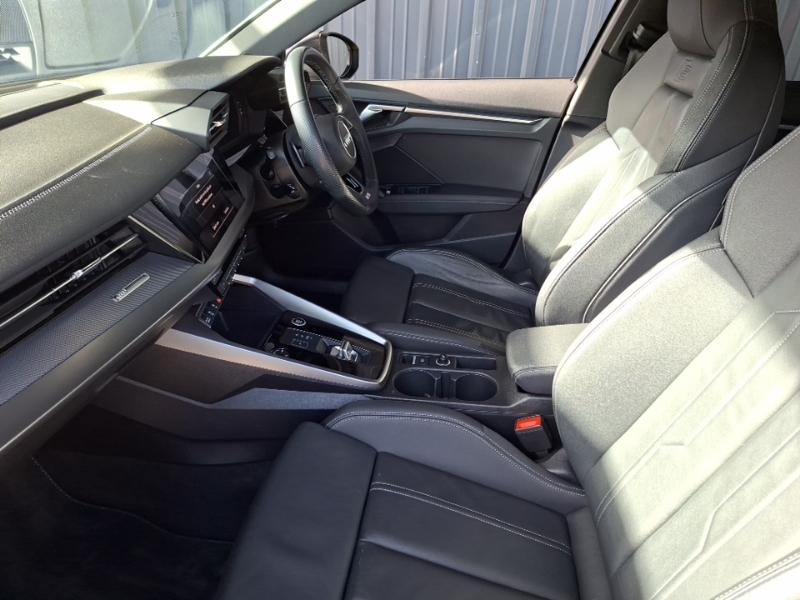 Audi A3 30 Tfsi S Line S Tronic BT23ZWJ Grey #5
