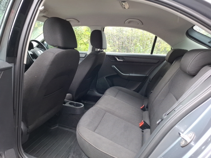 Skoda Rapid 1.2 Tsi Se Grey #6