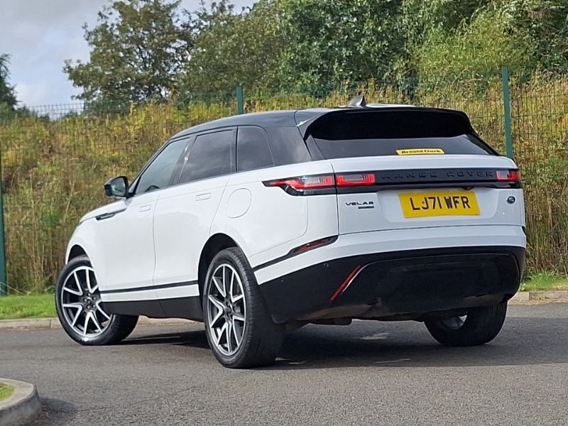 Land Rover Range Rover Velar 2.0 P400e Hse White #2