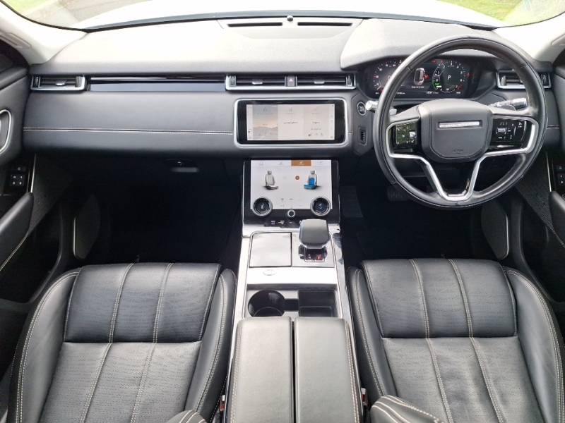 Land Rover Range Rover Velar 2.0 P400e Hse White #3
