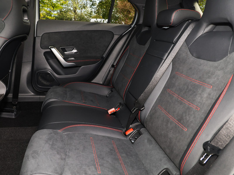 Mercedes-Benz A Class A180 Amg Line Executive Silver #6