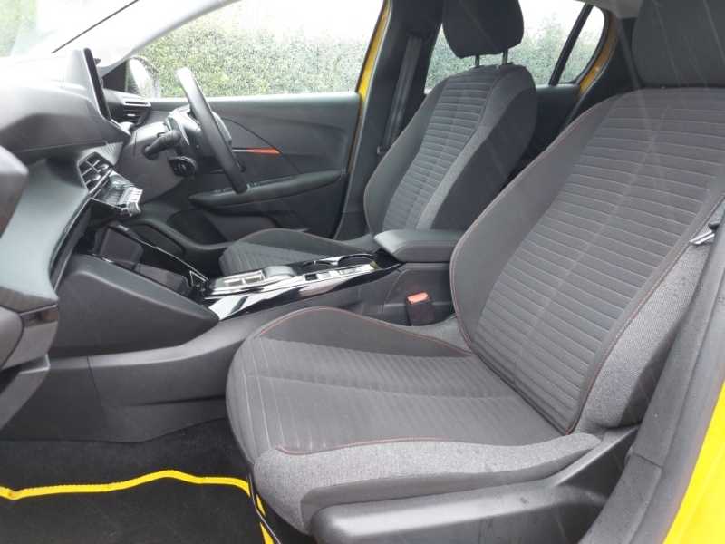 Peugeot 208 1.2 Puretech 100 Active Premium Eat8 SN23CCP Yellow #5