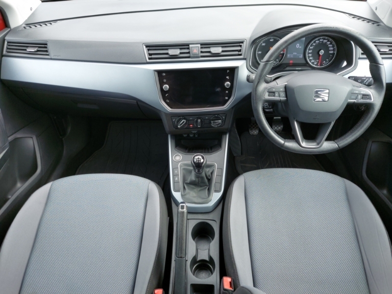 Seat Arona 1.6 Tdi 115 Se Technology Lux Red #3