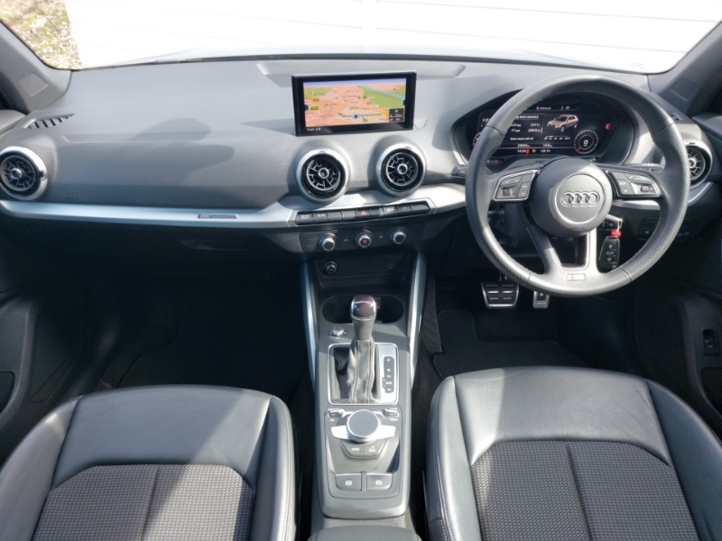 Audi Q2 35 Tfsi S Line S Tronic SY23ZRN Grey #3