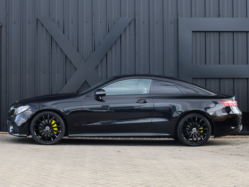 Mercedes-Benz E Class E220d Amg Line Premium 9G-tronic GU68YVJ Black #4
