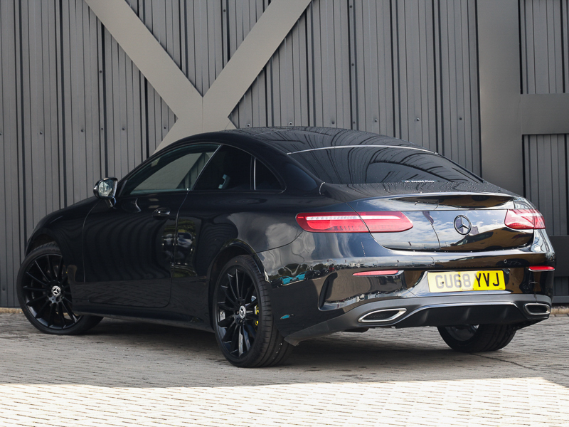 Mercedes-Benz E Class E220d Amg Line Premium 9G-tronic GU68YVJ Black