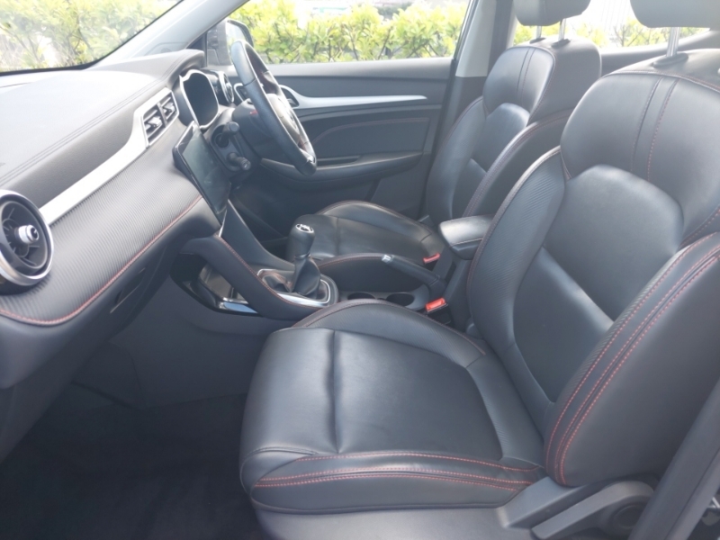 MG ZS 1.0T Gdi Exclusive NA72JKE Black #5