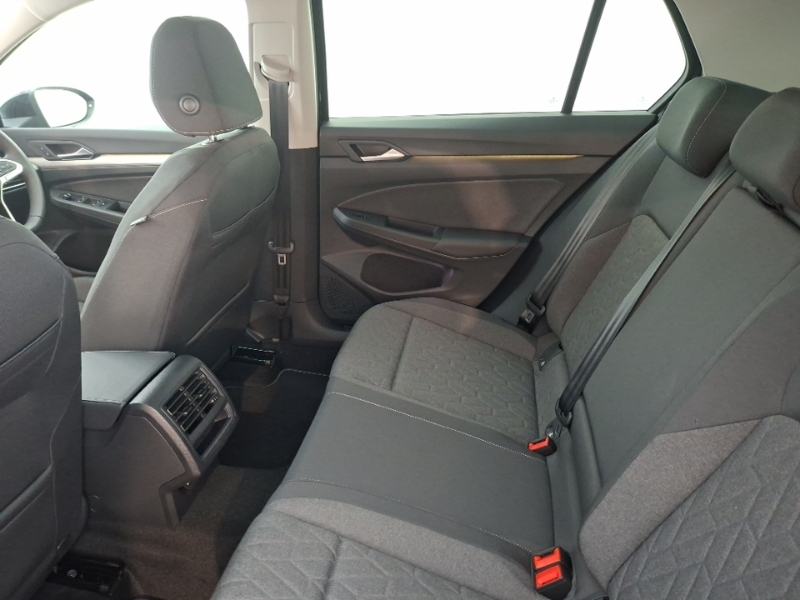 Volkswagen Golf 1.5 Tsi Match Black #6