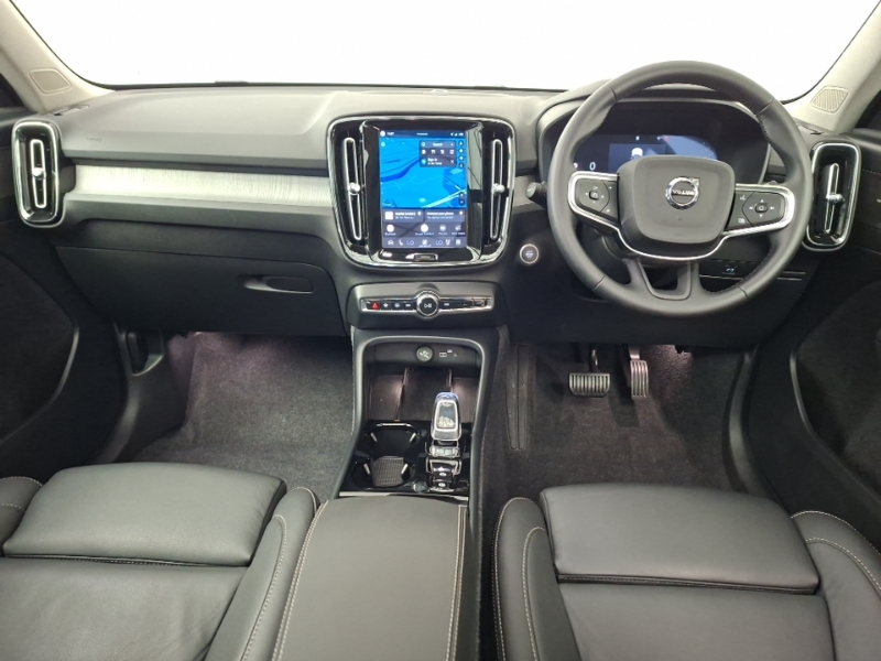 Volvo XC40 2.0 B3p Ultra Dark SY75OFU Blue #3