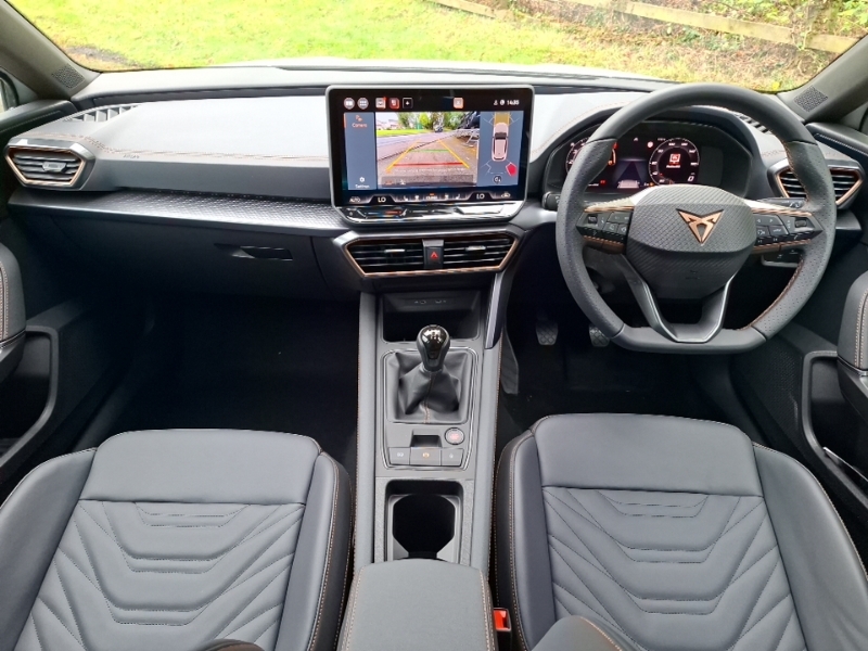Cupra Leon 1.5 Tsi 150 Shadow Edition White #3