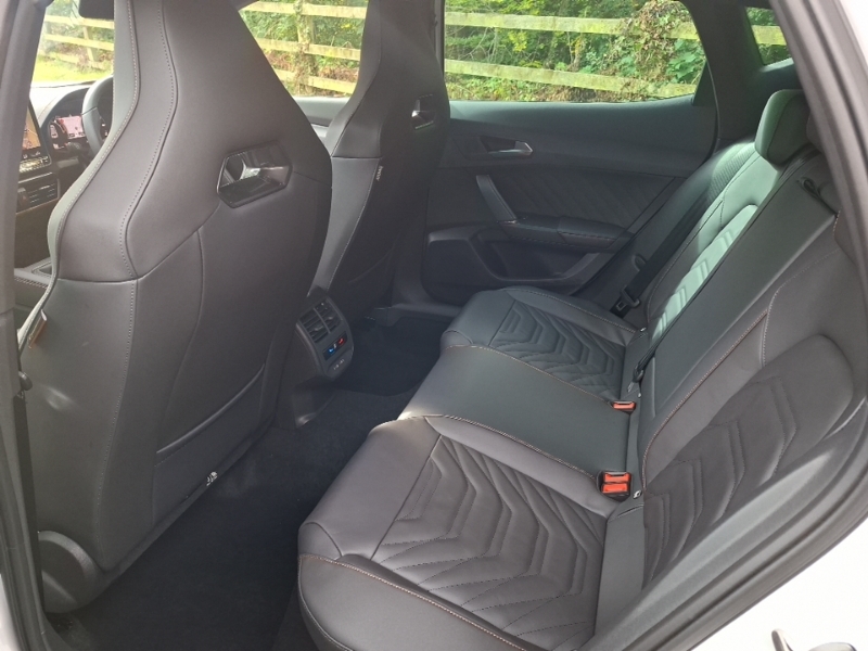 Cupra Formentor 1.5 Tsi 150 V3 SB26OMV White #6