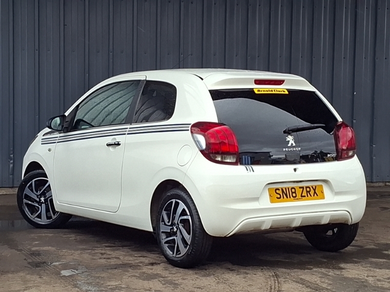 Peugeot 108 1.0 Collection White #2