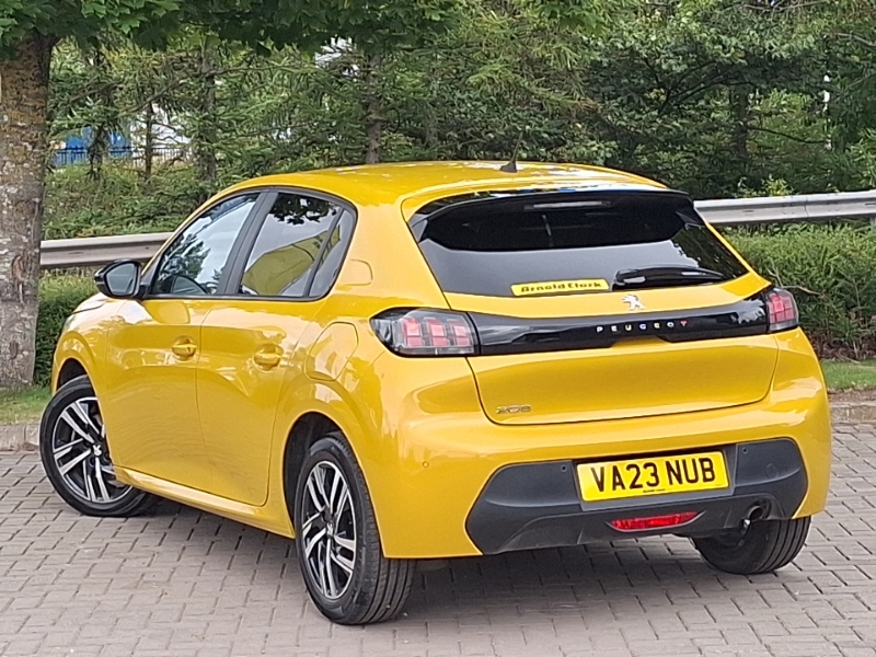 Peugeot 208 1.2 Puretech 100 Active Premium VA23NUB Yellow #2