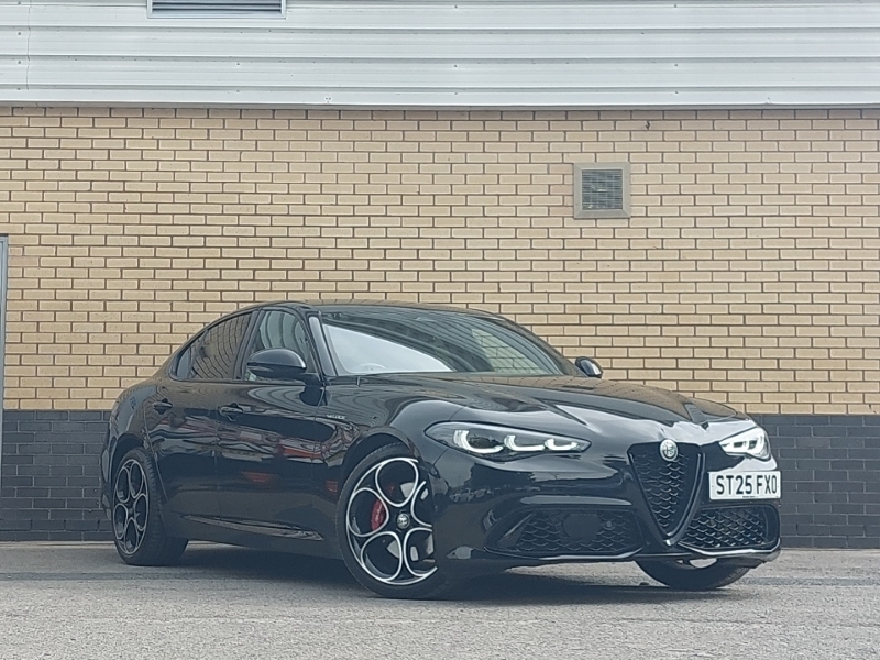 Alfa Romeo Giulia 2.0 Turbo Intensa Black #7