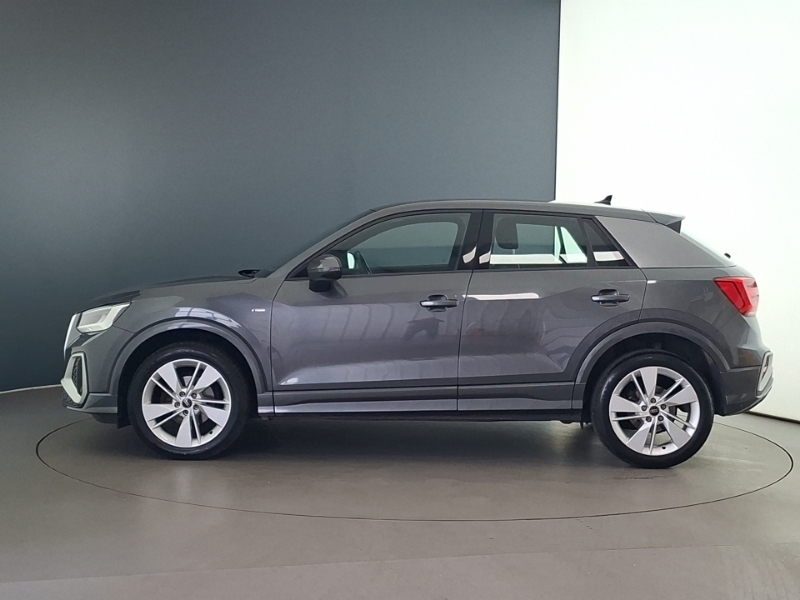 Audi Q2 35 Tfsi S Line AMZ9635 Grey #4