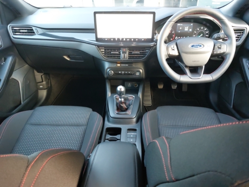 Ford Focus 1.0 Ecoboost 125 St-line Edition SY72TGF Black #3