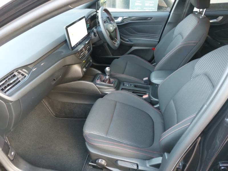 Ford Focus 1.0 Ecoboost 125 St-line Edition SY72TGF Black #5