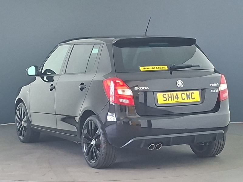 Skoda Fabia 1.4 Tsi Vrs Dsg Black #2