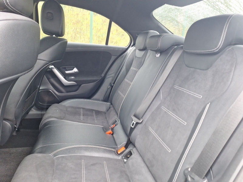 Mercedes-Benz A Class A180 Amg Line Executive Edition LR22RKV Black #6
