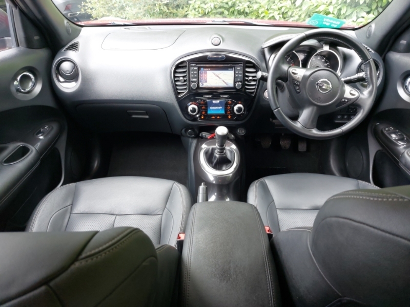 Nissan Juke 1.5 Dci Tekna Bose FE68CWC Red #3