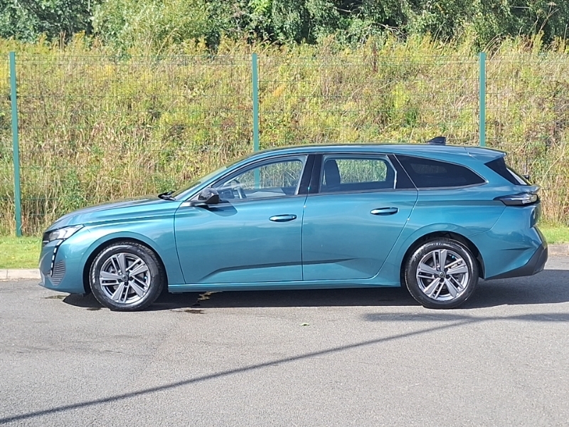Peugeot 308 1.2 Puretech Active Premium Eat8 Blue #4