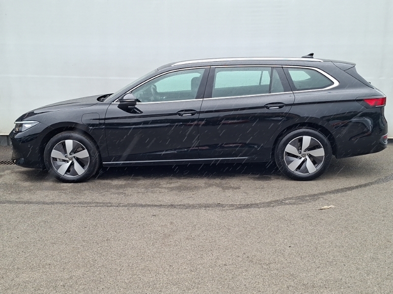 Volkswagen Passat 1.5 Tsi Ehybrid Life Dsg Black #4