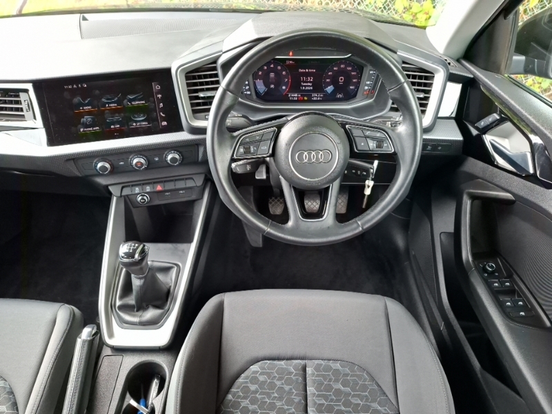 Audi A1 25 Tfsi Technik White #8
