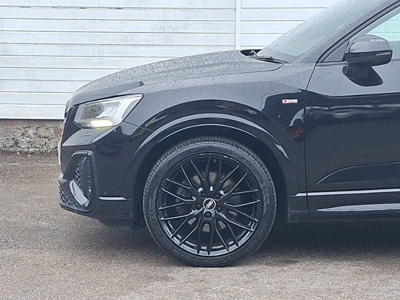 Audi Q2 30 Tfsi Technik  #19