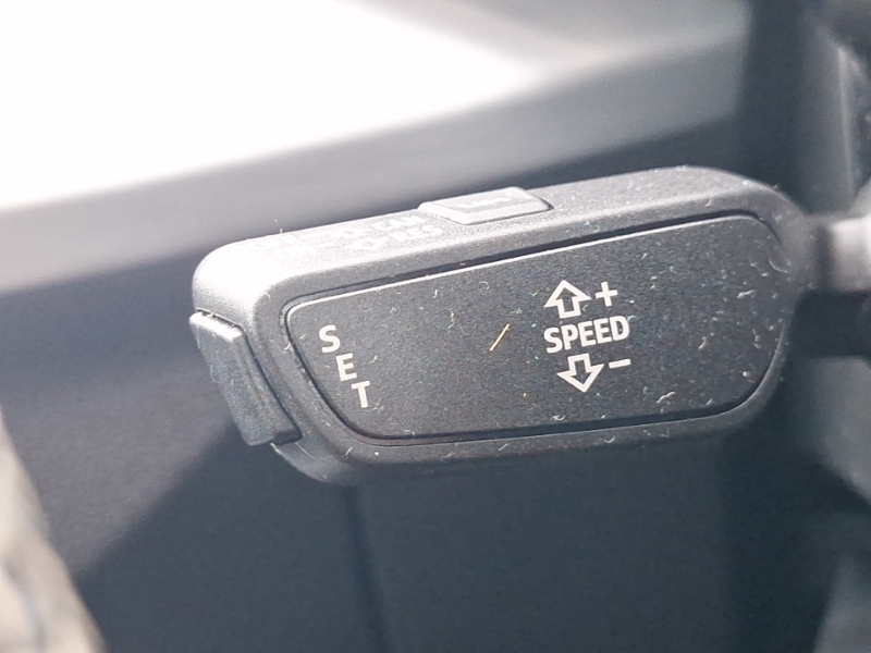 Audi Q2 30 Tfsi Technik  #15