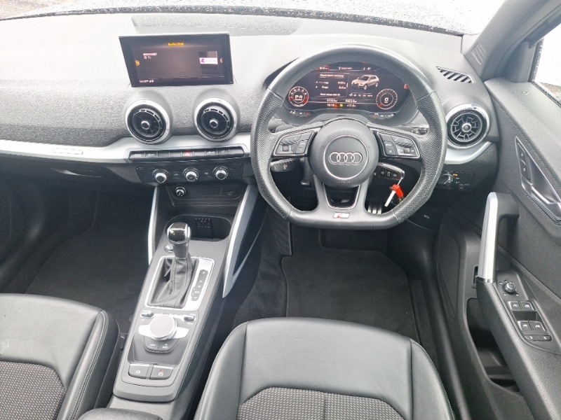 Audi Q2 30 Tfsi Technik  #8