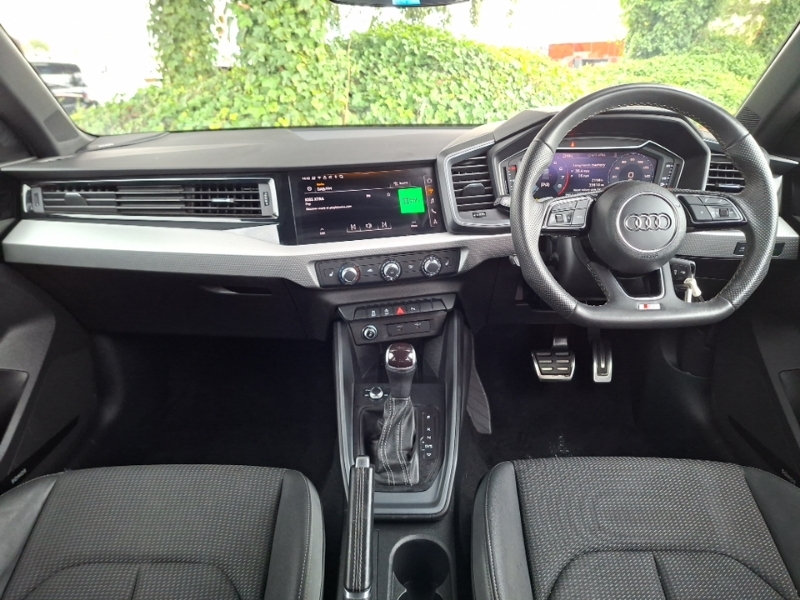 Audi A1 25 Tfsi Black Edition S Tronic Grey #3
