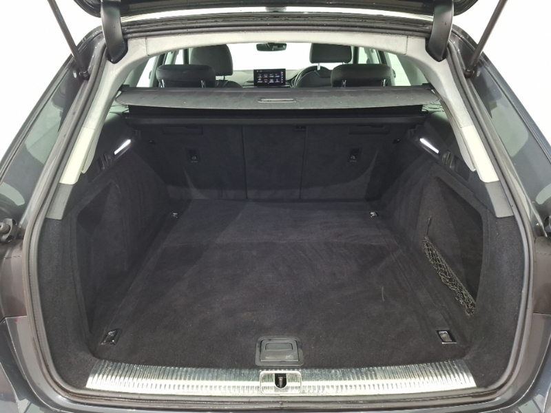 Audi A4 35 Tdi Technik S Tronic White #18