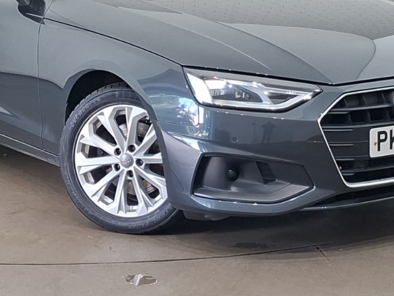 Audi A4 35 Tdi Technik S Tronic White #20