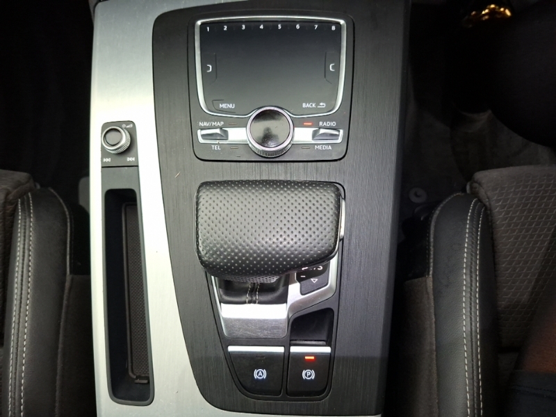 Audi Q5 Suv Grey #17