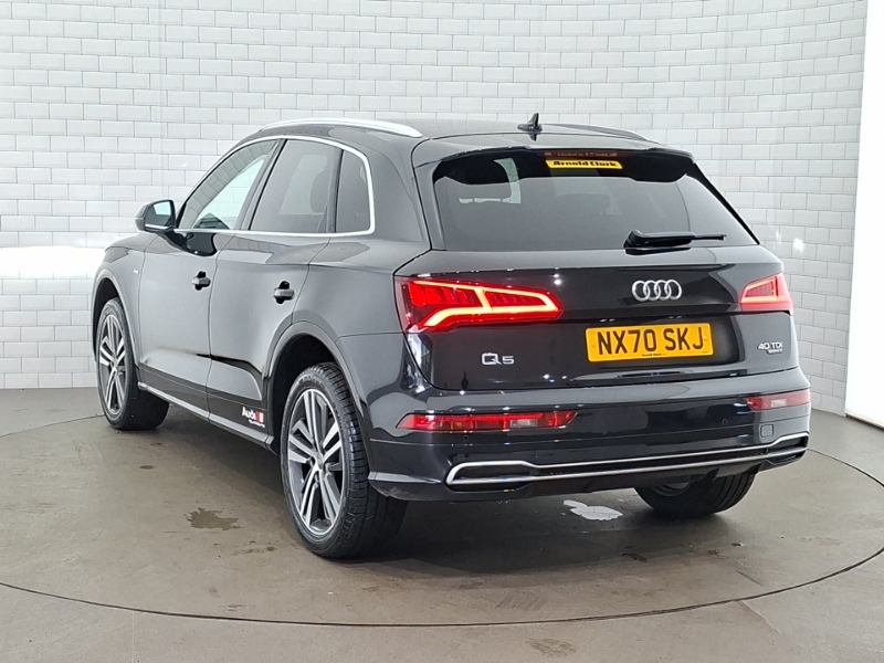 Audi Q5 40 Tdi Quattro S Line S Tronic Black #2