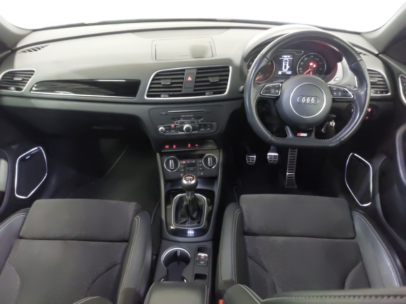 Audi Q3 1.4T Fsi Black Edition S Tronic Grey #3