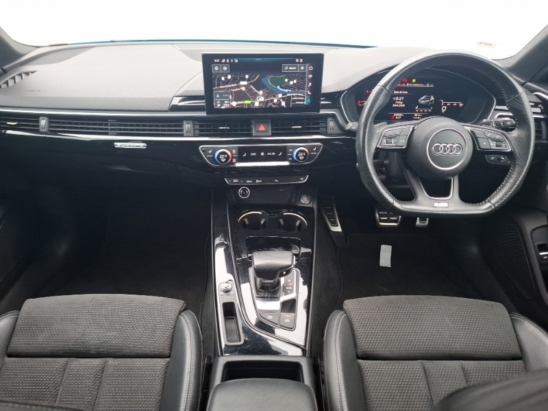 Audi A4 40 Tdi Quattro Black Edition S Tronic LR70FGF Blue #3