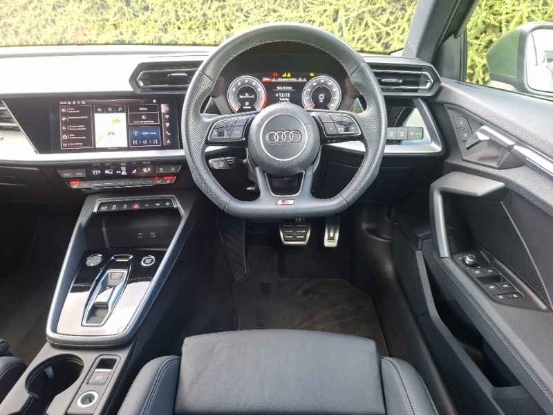 Audi A3 1.5 Tfsi 150 Black Edition Tech Pack Grey #8