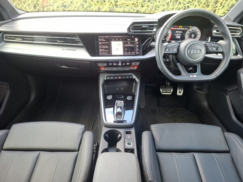 Audi A3 1.5 Tfsi 150 Black Edition Tech Pack Grey #3