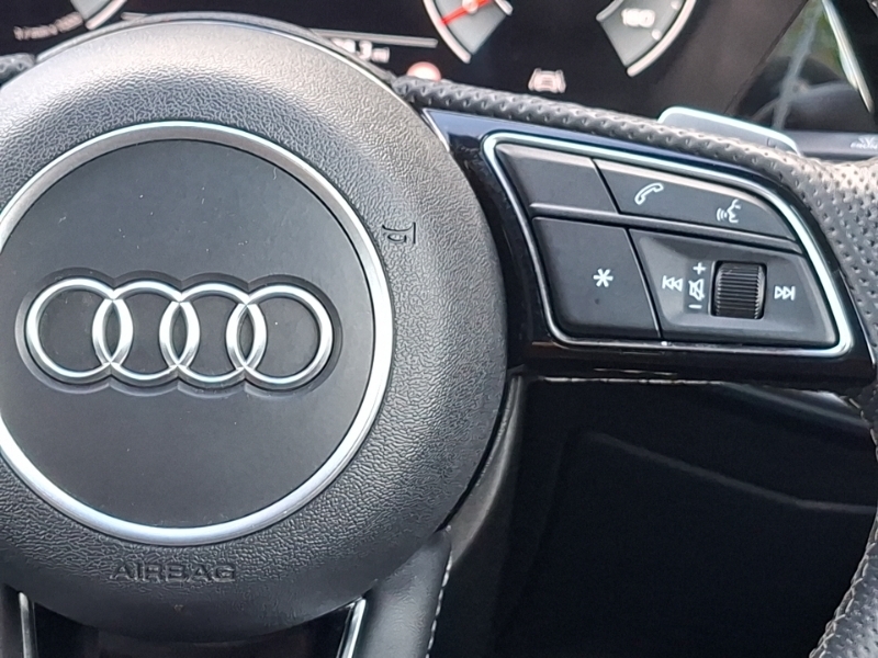 Audi A3 1.5 Tfsi 150 Black Edition Tech Pack Grey #13