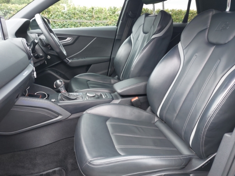 Audi Q2 Sq2 Quattro Black Edition S Tronic Black #5