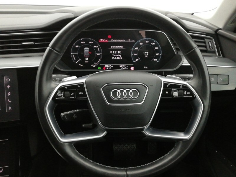Audi Q8 e tron Black Edition Blue #11