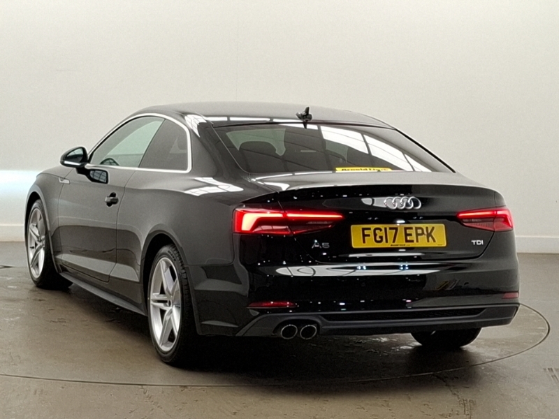 Audi A5 2.0 Tdi S Line Black #2