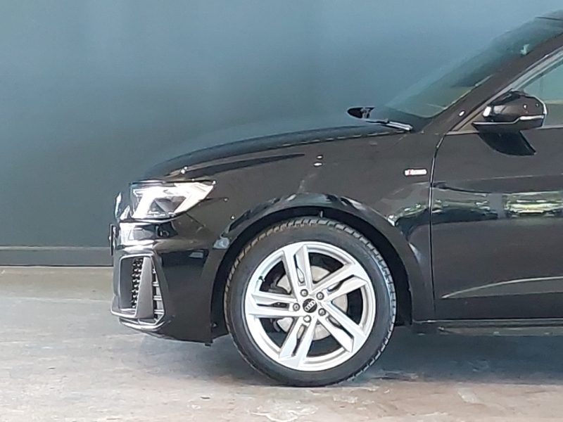 Audi A1 25 Tfsi Technik White #19