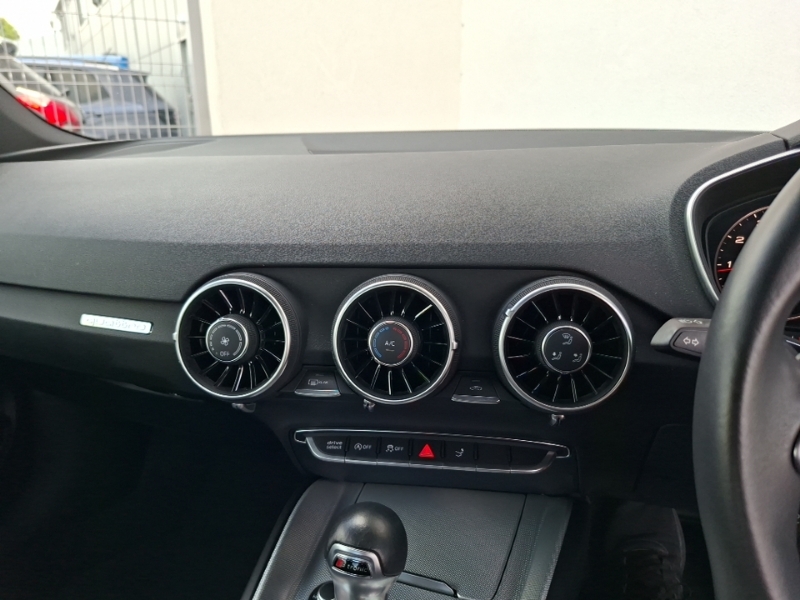 Audi TT 2.0 Tfsi 40 Blue #10