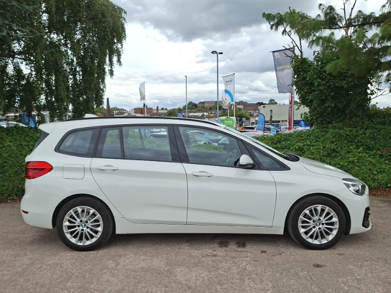 BMW 2 Series 218I Sport White #4